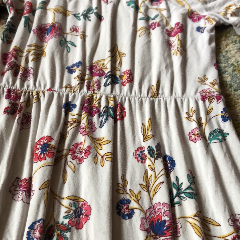 Girls floral dress - Picture 2 of 3